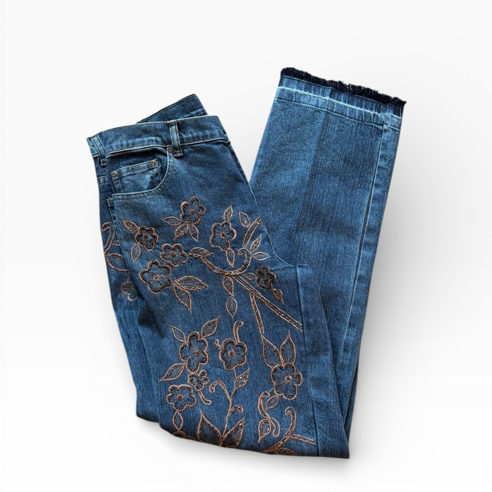 24 Karat Embellished Beaded Embroidered High Waisted Jean Size 6X32 Med Wash